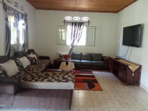 Madirokely Casa | Villa Hortansia