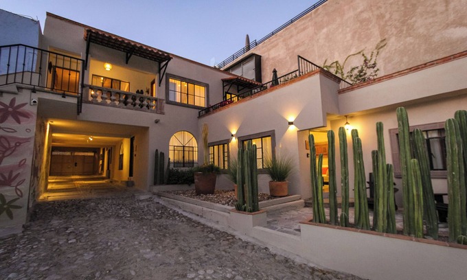 Zona Centro Hotel | Villa Huertas