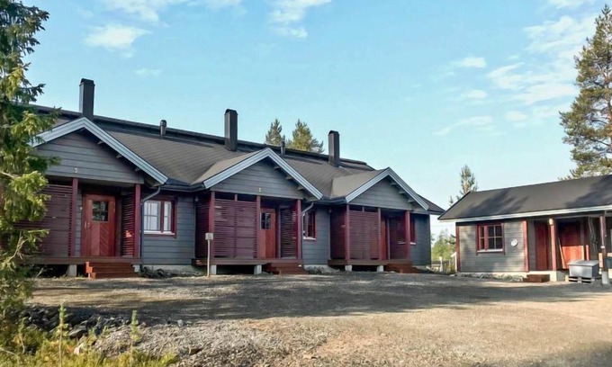 Akaslompolo Casa | Villa hytönen 1 by Interhome
