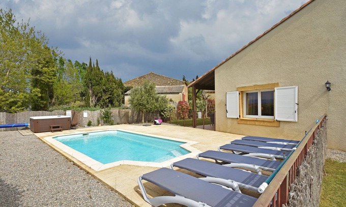 Montbrun-des-Corbieres Villa | Agradable apartamento con piscina