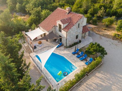 Herzegovina-Neretva Canton Villa | Villa Ilir