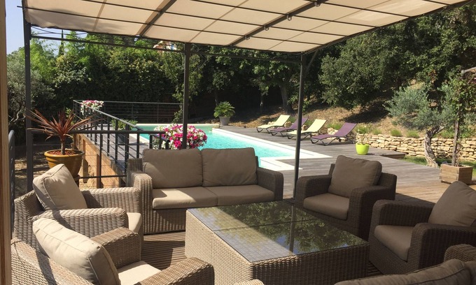 Villeneuve Villa | Villa en un entorno privilegiado en el corazón de Lubéron
