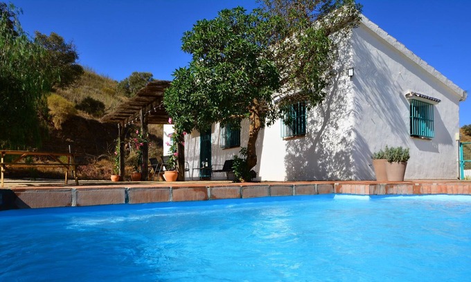 Alora Villa | Villa de lujo en Cártama con piscina privada