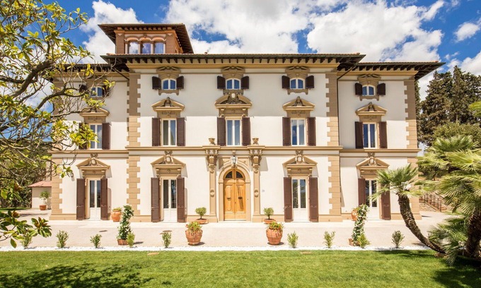 Campiglia Marittima Villa | Villa en Castelvecchio con 7 habitaciones, capacidad 14