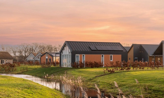 Tynaarlo Casa | Villa in Drentsche Aa National Park