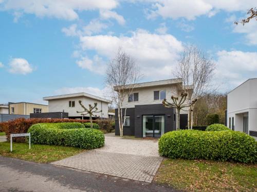 Zeewolde Villa | Villa in Flevoland near Lake Veluwe