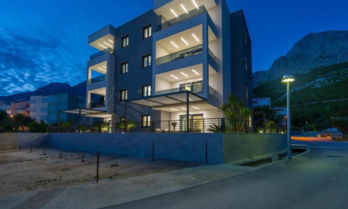 Promajna Apartamento | Villa IN