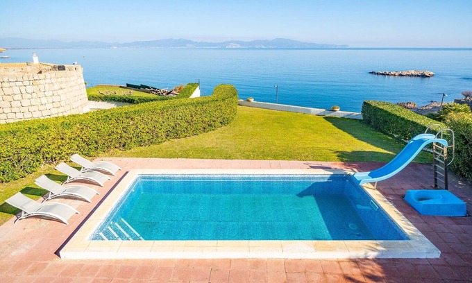 L'Escala Villa | Villa en L'Escala junto a Platja Rec del Molí