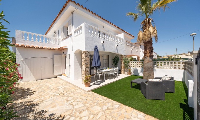 L'Escala Villa | Chalet de 3 dormitorios en L'Escala