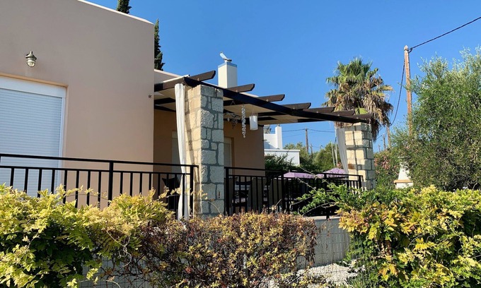 Loutra Villa | Villa en Loutra con Vistas y Playa Cercana