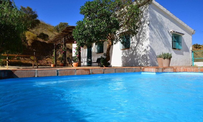 Alora Villa | Villa en Málaga con piscina privada y vistas al mar