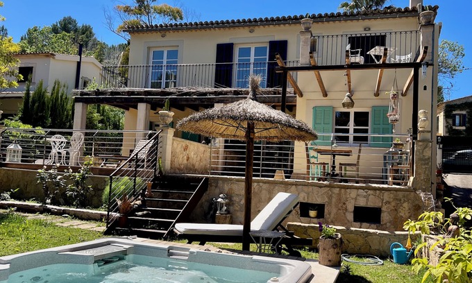 Puigpunyent Villa | Villa en la Naturaleza con Sala de Yoga, Paz y Tranquilidad.