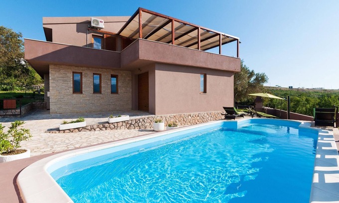 Rovanjska Villa | Villa en Rovanjska con piscina y vistas al mar