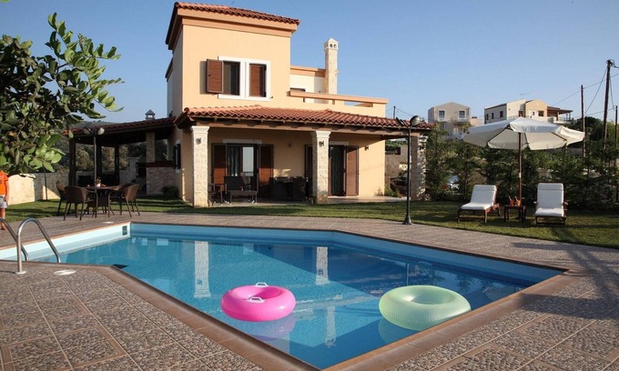 Skouloufia Villa | Villa en Skouloufia con piscina y vistas