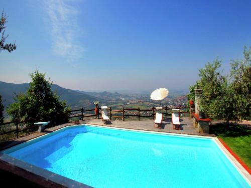 Castiglion Fiorentino Villa | Villa in Tuscany with Pool and Valley Views