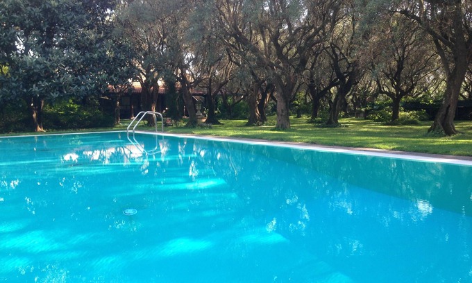 Querceta Apartamento | VILLA IN TUSCANY BETWEEN SEA, MOUNTAINS, AND ART
