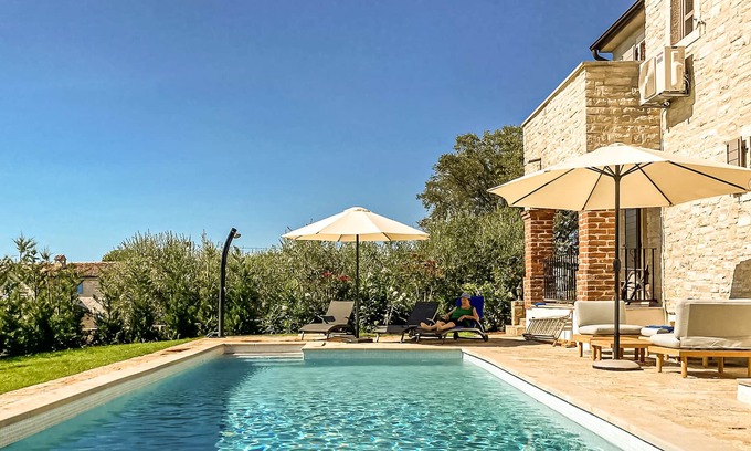 Selina Casa | Villa Istrienglück - Steinhaus mit Pool, Meerblick und Garten