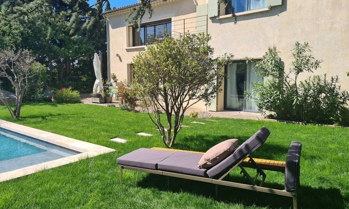 Les Angles Villa | Villa Jardin Arboré, Belle Piscine et vue Panoramique