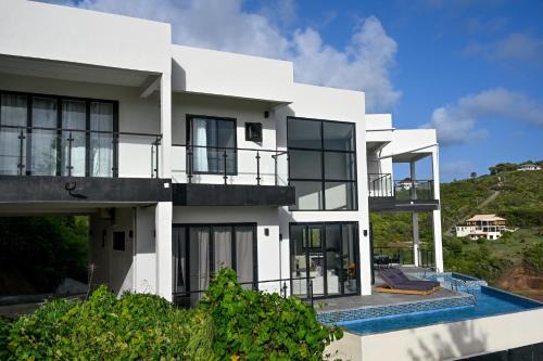 Mount Hardy Villa | Villa Jasiri 1 - 2 bedroom rate villa