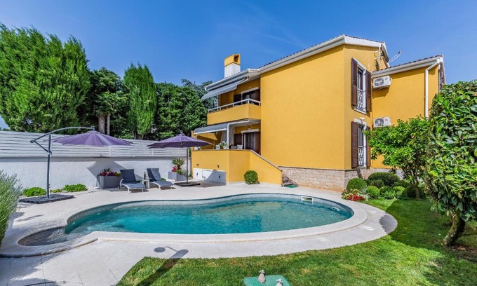 Stinjan Villa | Villa Jasmine with swimming pool