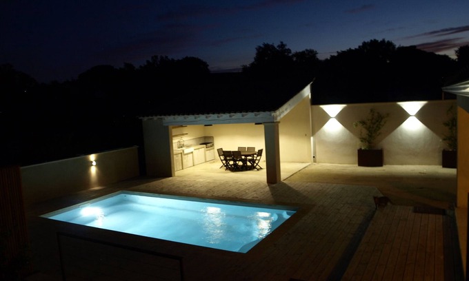 Sagries Casa | Villa Jasmines