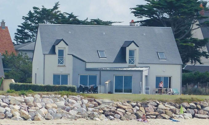 Denneville Casa | Villa Juliette, waterfront home