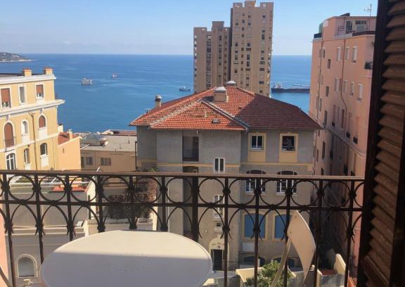 Beausoleil Apartamento | villa juturne