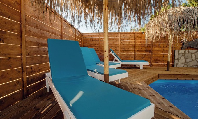 Korakades Villa | Villa Kalimoukos with Sea View, Wi-Fi and Air Conditioning