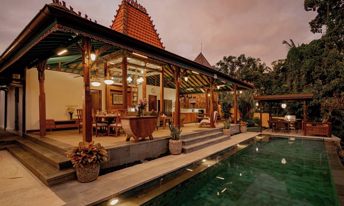 Pejeng Kawan Villa | Villa Karar