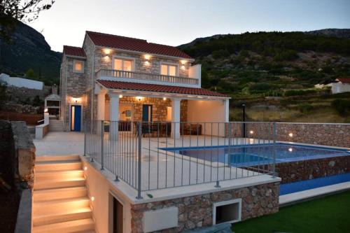 Bol Villa | Villa Katarina - infinity pool with amazing view