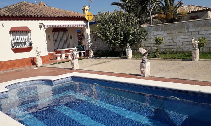 Chiclana de la Frontera Villa | villa Les Orangers - piscina, aire acondicionado e internet para 6 pers.