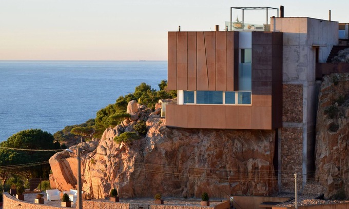 Tamariu Villa | Villa La Calma una joya arquitectónica con fantásticas vistas del Mediterráneo