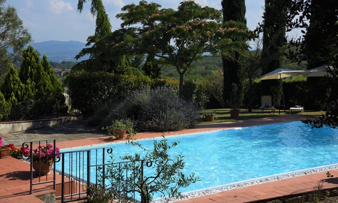 Loro Ciuffenna Apartamento | Villa La Grotta
