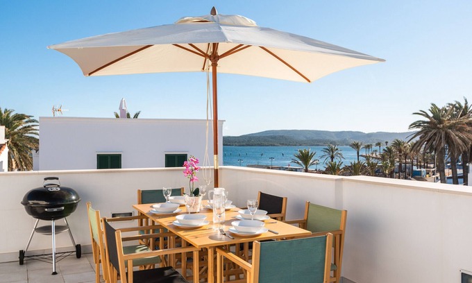 Fornells Villa | Villa La Plaza by Escape Home