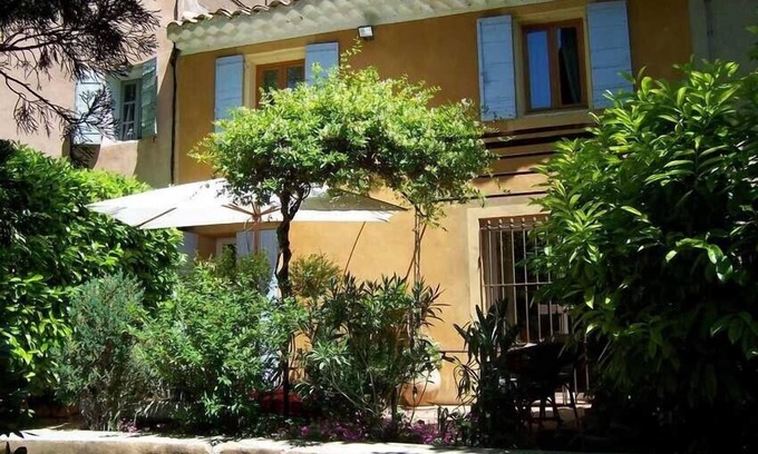 Le Tholonet Villa | Villa La Risante -Aix-en-Pce / The Tholonet / Oferta de embargo de 1.000 euros / 14-21 / 07