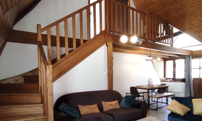 La Tour-dʼAuvergne Casa | Casa La Tour-d'Auvergne, 3 dormitorios, 6 personas