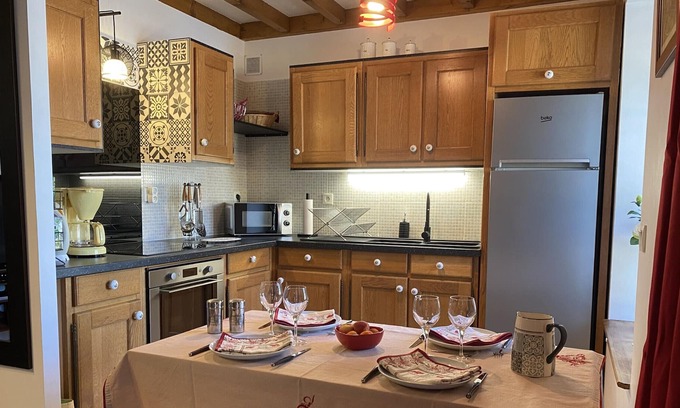 La Tour-dʼAuvergne Casa | Casa La Tour-d'Auvergne, 2 dormitorios, 4 personas