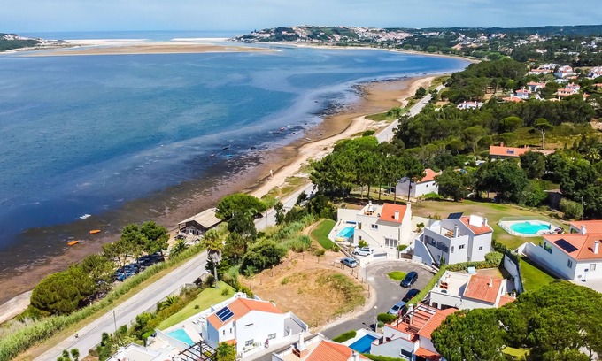 Caldas da Rainha Casa | Villa Lagoavista. Your home away from home.