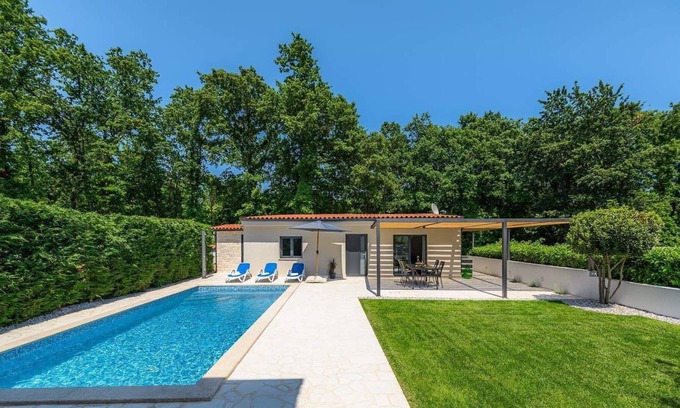 Susnjici Casa | Villa Lakora (94439-K1) - Susnjici