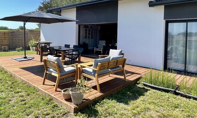 Saubrigues Casa | VILLA LANDIFORNIA