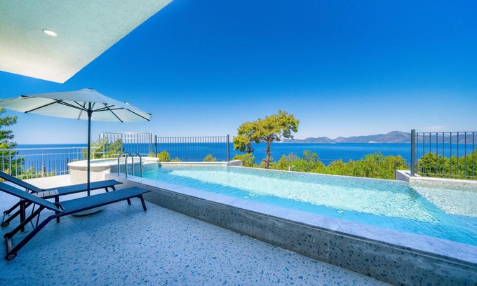 Oludeniz Villa | Villa Larissa With Sea View