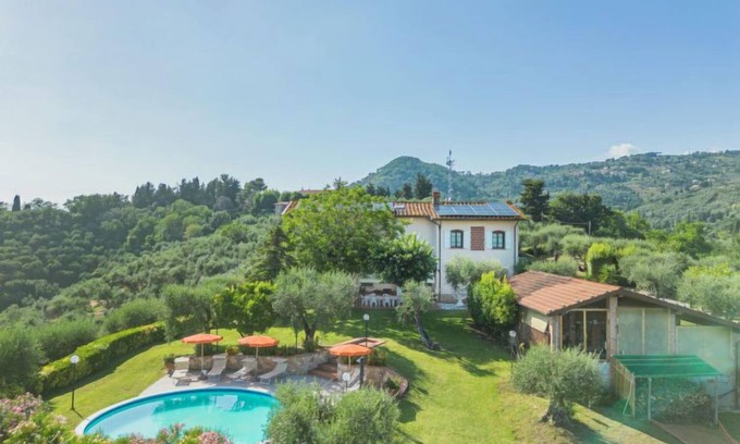 Piano di Conca Casa | Villa le Casette by Interhome