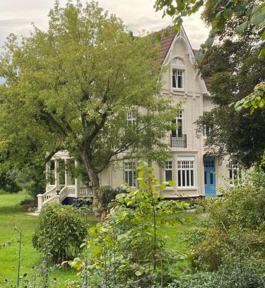 Lanklaar Casa | Villa les Bruyères