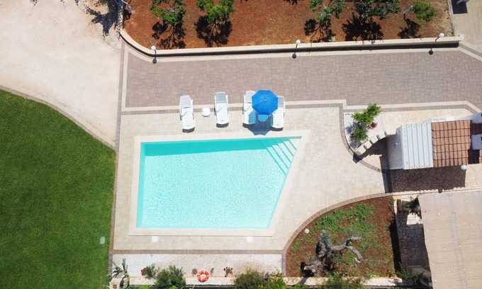 San Vito dei Normanni Villa | Villa Lino with Pool by Wonderful Italy