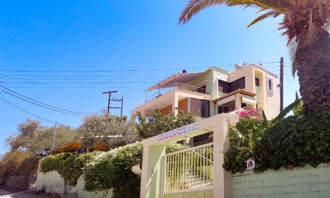 Kitries Apartamento | Villa Lilika Santova Kalamata