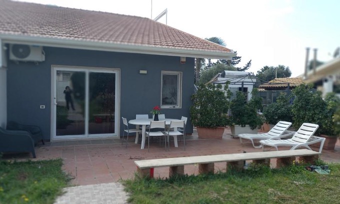 Casuzze Casa | Villa Lilium
