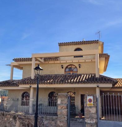 Letur Casa | Villa los Dulces-Piscina Privada