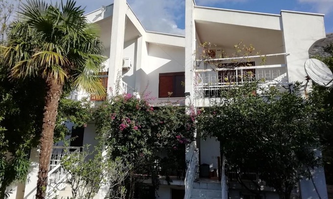 Sutomore Casa | Villa Lotos