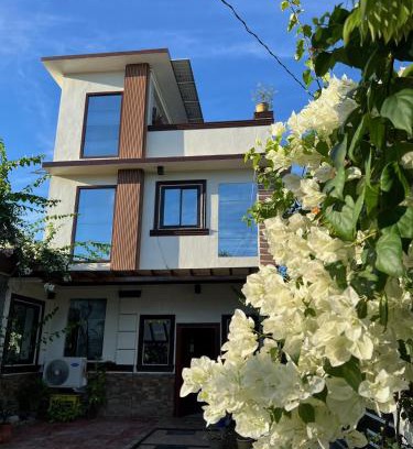 Lucap Casa | Villa Lourdes