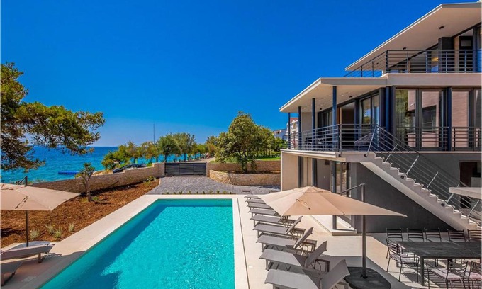 Kozino Casa | Villa Luca